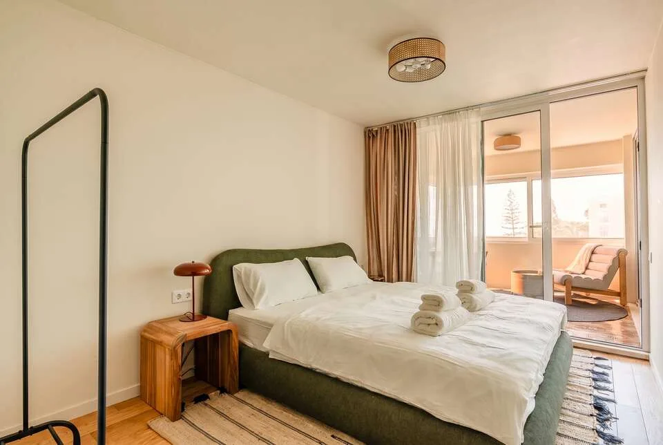 Horizon Living bedroom prepared for guests